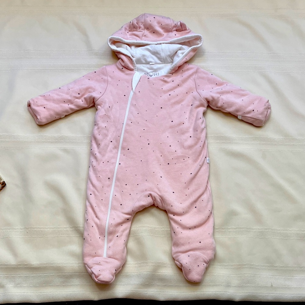 English Brand Baby Mori pramsuit so soft from bamboo Sz 0-3m like new